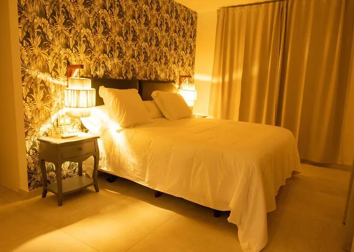 Privada De Lujo Con Piscina, Wabi Sabi