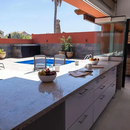 Privada De Lujo Con Piscina, Wabi Sabi Willa Corralejo